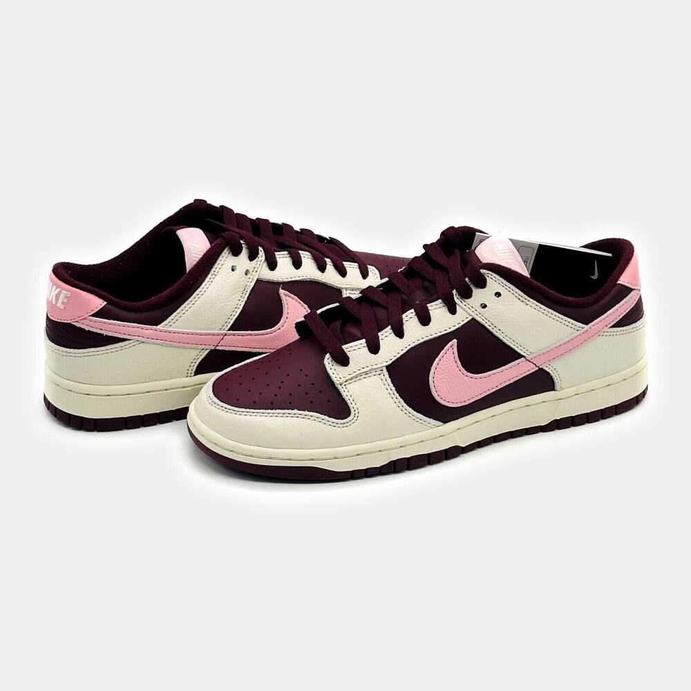 Size 11 - Nike Dunk Low Valentine's Day 2023, DR9705-100 - NIB/DS